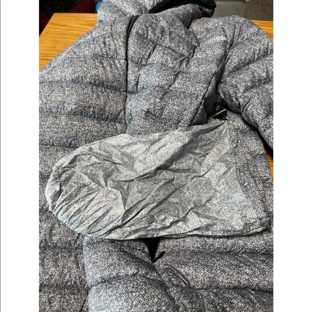 Roots XL salt and pepper coat